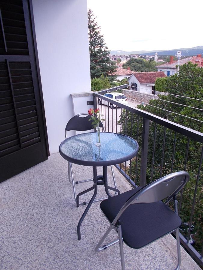 Apartment Oreskovic Krk Town Exterior foto